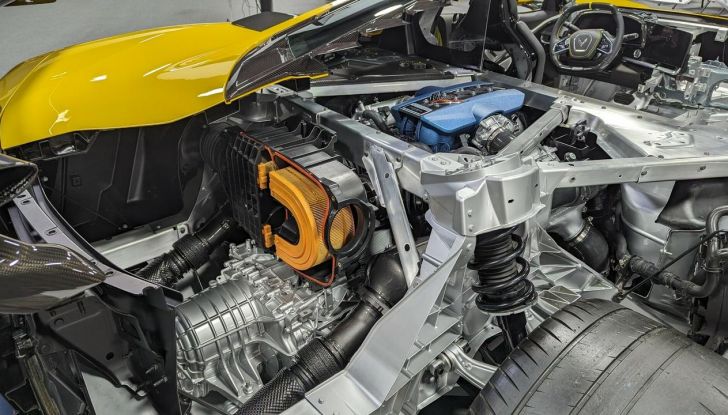 Chevrolet Corvette ZR1 2025: caratteristiche, design, abitacolo, motore, prestazioni e versioni - Foto 78 di 99