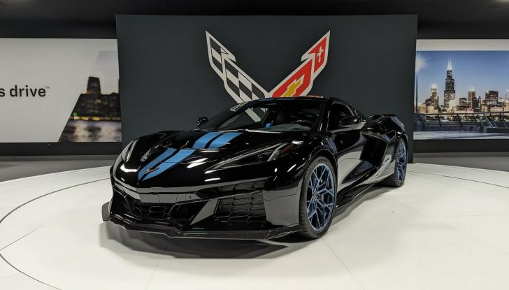 Chevrolet Corvette ZR1 2025: caratteristiche, design, abitacolo, motore, prestazioni e versioni - Foto 21 di 99