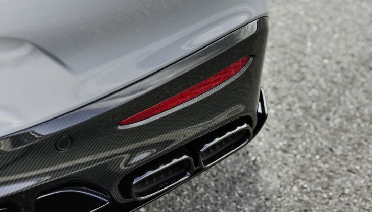 Mercedes-AMG GT 63 Pro: caratteristiche, design, motore e prestazioni - Foto 30 di 37