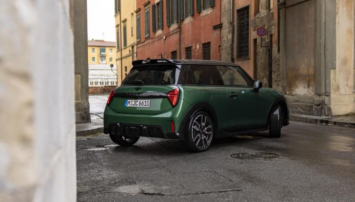Mini Cooper S: debutta la nuova versione John Cooper Works - Foto 35 di 41