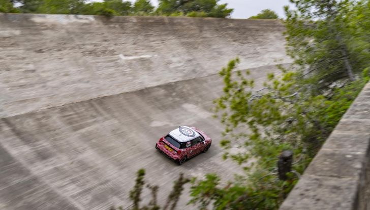 Mini John Cooper Works E: la prima JCW elettrica debutta in autunno - Foto 9 di 13