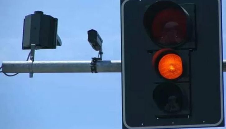 Multa semaforo rosso