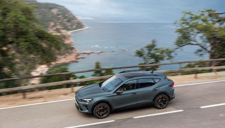 Nuova Cupra Formentor: debuttano due nuove motorizzazioni - Foto 43 di 49