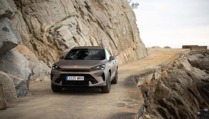 Nuova Cupra Formentor: debuttano due nuove motorizzazioni - Foto 2 di 49