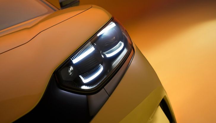 Nuova Ford Capri: caratteristiche, design, abitacolo, motori, versioni e autonomia - Foto 5 di 45