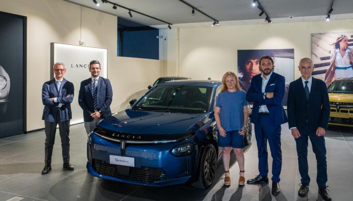 Nuova Lancia Ypsilon Edizione Limitata Cassina primo esemplare