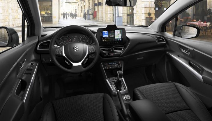 Nuova Suzuki S-Cross Hybrid: caratteristiche, dotazioni, motori, allestimenti e prezzi - Foto 16 di 23