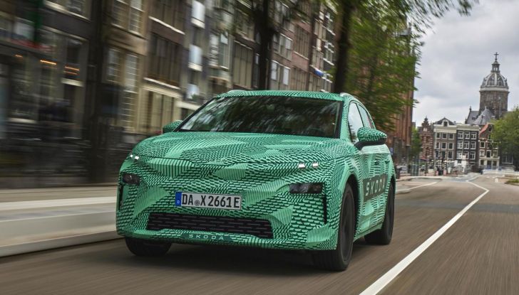 Skoda Elroq: nuove informazioni sul C-SUV 100% elettrico - Foto 6 di 18