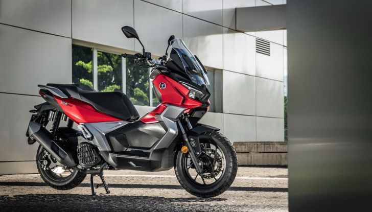 Voge Sfida SR1 ADV, lo scooter con lo spirito adventure - Foto 6 di 9