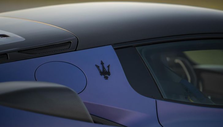 Maserati GT2 Stradale: caratteristiche, design, abitacolo, motore e prestazioni - Foto 14 di 51