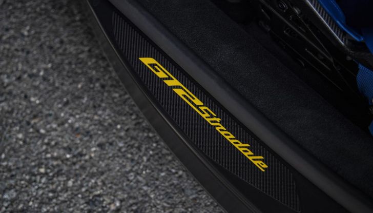 Maserati GT2 Stradale: caratteristiche, design, abitacolo, motore e prestazioni - Foto 19 di 51