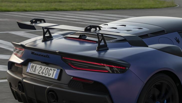 Maserati GT2 Stradale: caratteristiche, design, abitacolo, motore e prestazioni - Foto 15 di 51