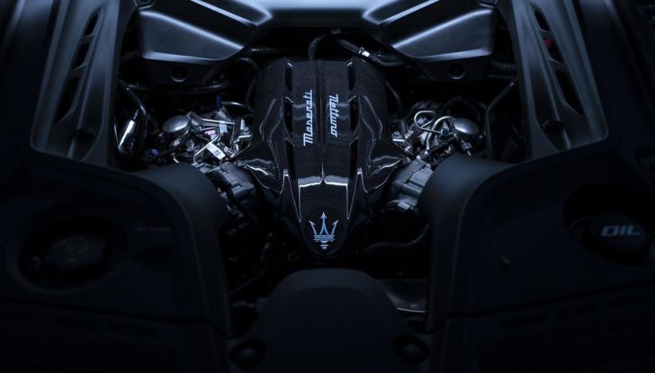 Maserati GT2 Stradale: caratteristiche, design, abitacolo, motore e prestazioni - Foto 5 di 51