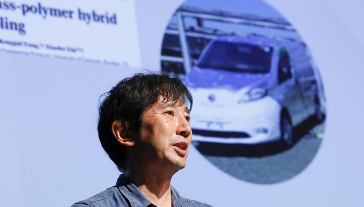 Nissan testa la vernice refrigerante sulle sue auto - Foto 40 di 60