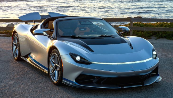 Pininfarina Battista Targamerica: caratteristiche, design, abitacolo, motori e prestazioni - Foto 25 di 31