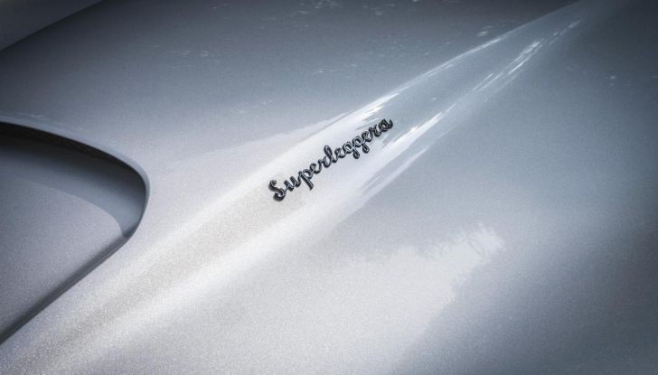 Touring Superleggera Veloce12: caratteristiche, design, abitacolo, motore, prestazioni e prezzo - Foto 56 di 56