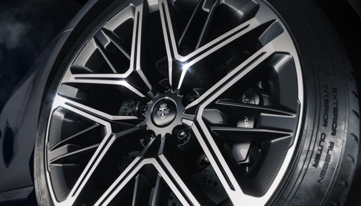 Touring Superleggera Veloce12: caratteristiche, design, abitacolo, motore, prestazioni e prezzo - Foto 28 di 56