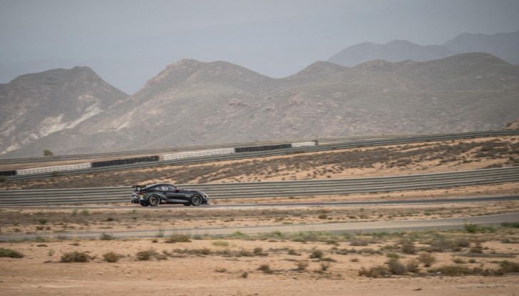 Toyota GR Supra GT4 EVO2: caratteristiche, design, abitacolo, motore, prestazioni e prezzo - Foto 7 di 18