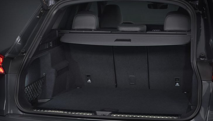 Audi Q5 2025: caratteristiche, design, abitacolo e motori - Foto 31 di 110