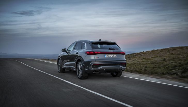 Audi Q5 2025: caratteristiche, design, abitacolo e motori - Foto 41 di 110