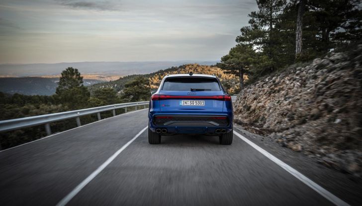 Audi Q5 2025: caratteristiche, design, abitacolo e motori - Foto 84 di 110