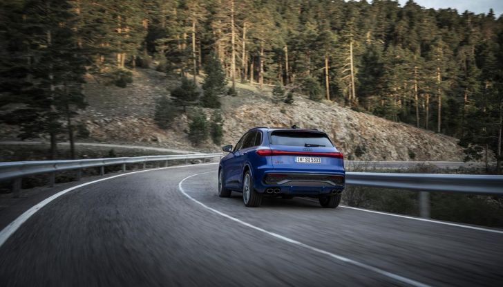 Audi Q5 2025: caratteristiche, design, abitacolo e motori - Foto 83 di 110