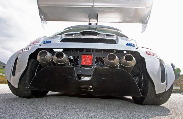 Fiat 500 con motore V8 da 400 CV - Foto 3 di 6