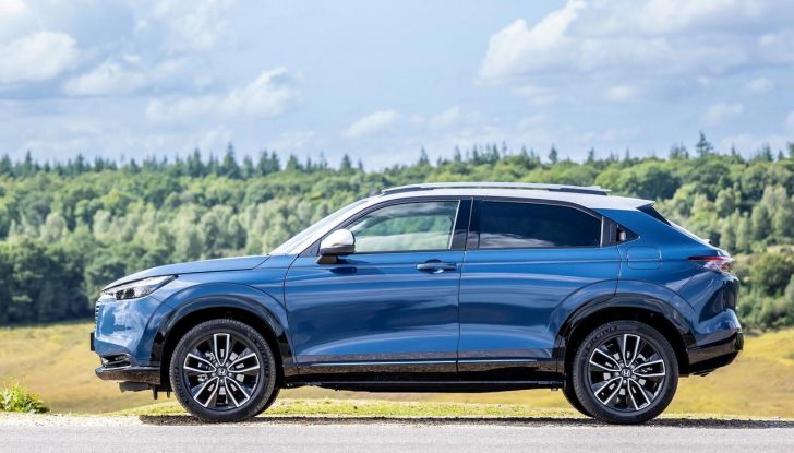 Honda HR-V 2025: caratteristiche, design, abitacolo, motore e allestimenti - Foto 3 di 24