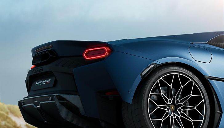 Lamborghini Temerario: al via agli ordini della nuova supercar ibrida plug-in - Foto 35 di 42