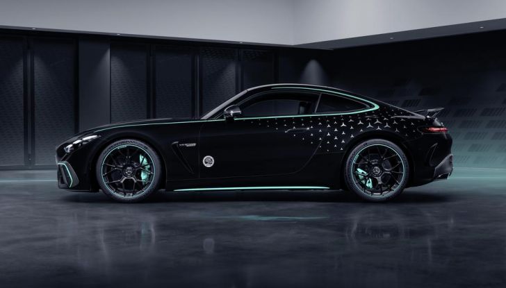 Mercedes-AMG GT 63 Pro Motorsport Collectors Edition: caratteristiche, design, abitacolo e motore - Foto 11 di 20
