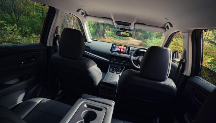 Nissan X-Trail 2024: debutta la nuova motorizzazione mild hybrid - Foto 7 di 15