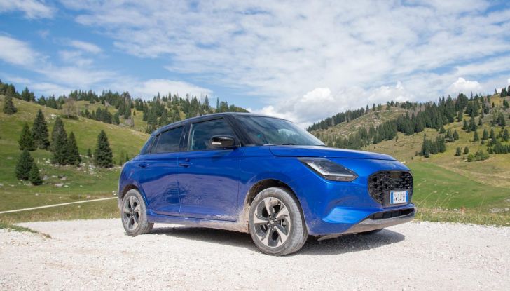 Nuova Suzuki Swift Hybrid 4×4 AllGrip: caratteristiche, design, abitacolo, motore e prezzo - Foto 83 di 122