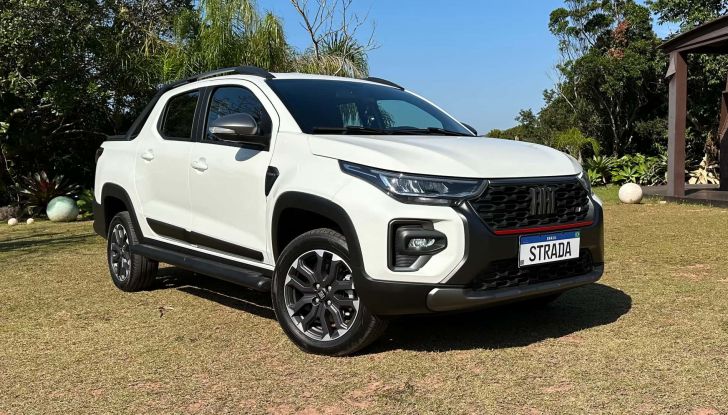 Fiat Strada 2024 e Fiat Grande Punto 2024: qual è la migliore e  perché? - Foto 4 di 10