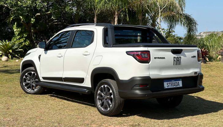 Fiat Strada 2024 e Fiat Grande Punto 2024: qual è la migliore e  perché? - Foto 5 di 10