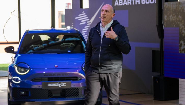 Nuova Abarth 600e: caratteristiche, design, abitacolo, motori, versioni, autonomia e prestazioni - Foto 131 di 131