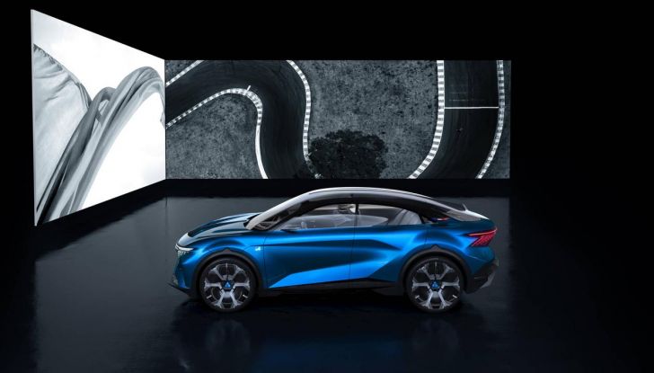 Nuova Alpine A390_β: caratteristiche, design, abitacolo e disponibilità - Foto 34 di 122