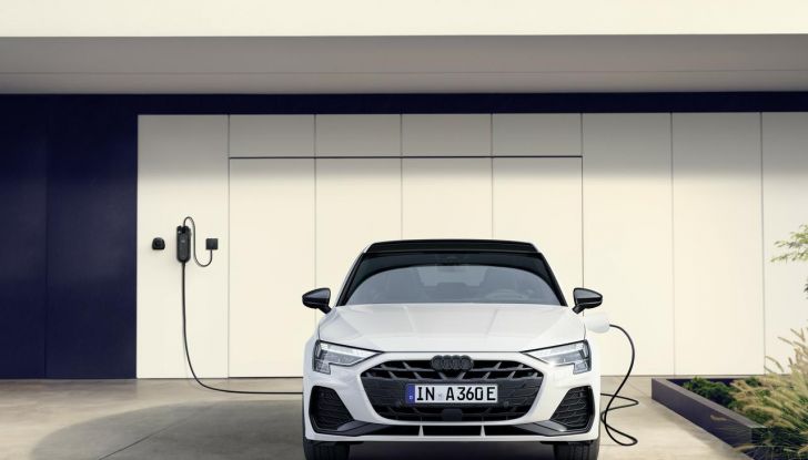 Audi A3 Sportback TFSI e 2025: debutta la nuova ibrida plug-in da 176 CV - Foto 7 di 21