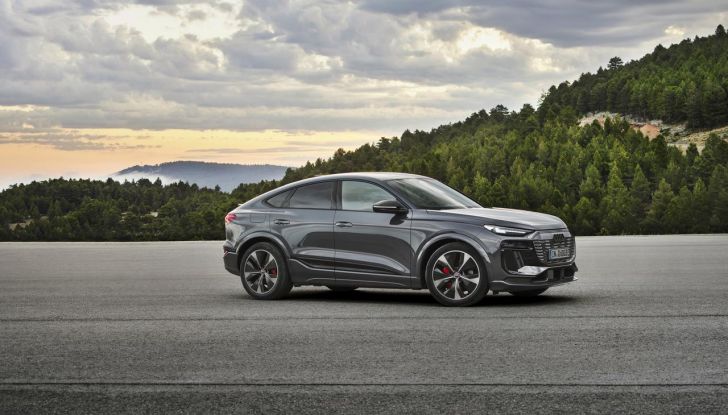 Audi Q6 Sportback e-tron: al via agli ordini con prezzi da 74.800 euro - Foto 24 di 55