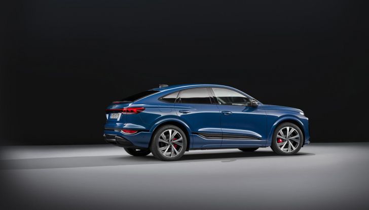 Audi Q6 Sportback e-tron: al via agli ordini con prezzi da 74.800 euro - Foto 23 di 55