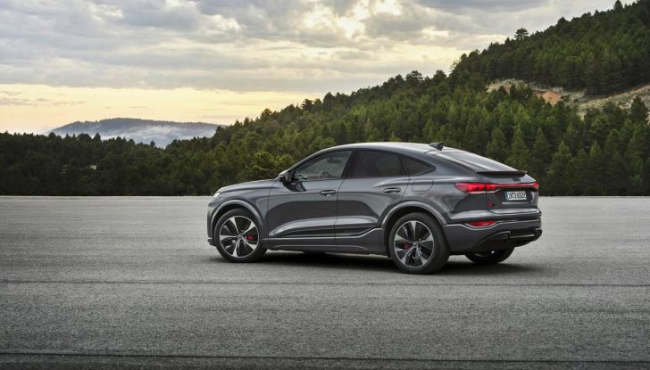 Audi Q6 Sportback e-tron: al via agli ordini con prezzi da 74.800 euro - Foto 22 di 55