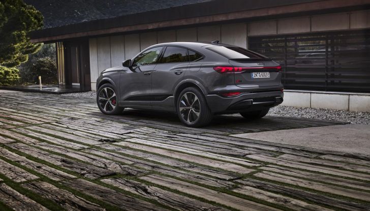 Audi Q6 Sportback e-tron: al via agli ordini con prezzi da 74.800 euro - Foto 19 di 55