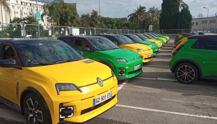 Renault 5 E-Tech Electric: la city car elettrica ora disponibile a partire da 24.900 euro - Foto 2 di 25