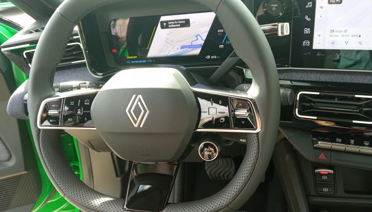 Renault 5 E-Tech Electric: la city car elettrica ora disponibile a partire da 24.900 euro - Foto 4 di 25