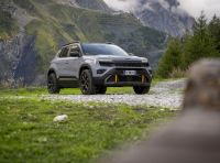 Jeep Avenger 4xe: al via agli ordini in Italia con prezzi da 31.150 euro