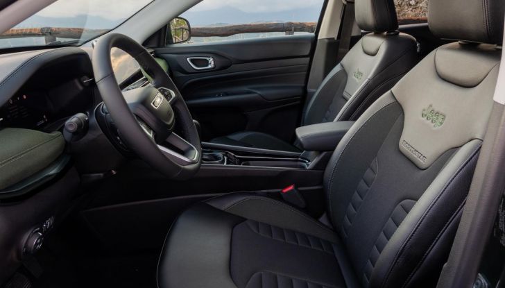 Jeep Compass e Renegade North Star: nuova serie speciale per celebrare un importante traguardo - Foto 33 di 65