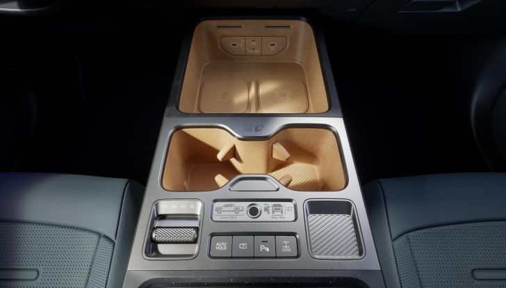 Kia Tasman: caratteristiche, design, abitacolo, motori, prestazioni e allestimenti - Foto 13 di 35