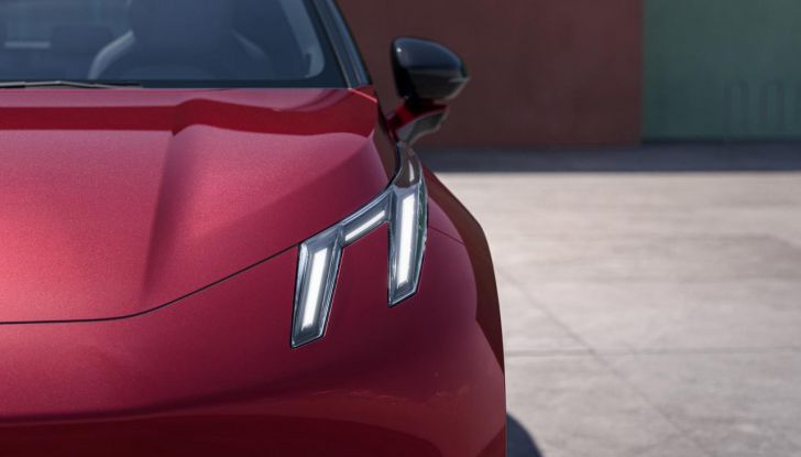 Nuova Lynk & Co 02: caratteristiche, design, abitacolo, motore, autonomia e prezzo - Foto 18 di 22