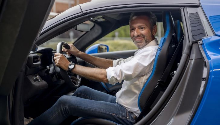 Maserati MC20: esemplare speciale per i nipoti del fondatore - Foto 4 di 19