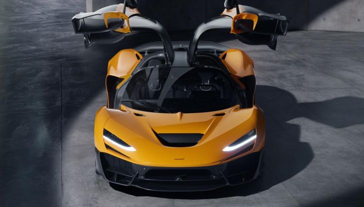 McLaren W1: caratteristiche, design, abitacolo, motore, prestazioni e prezzo - Foto 19 di 22