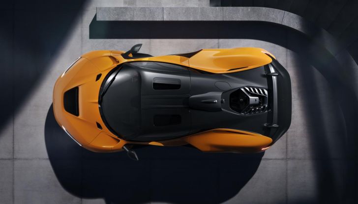 McLaren W1: caratteristiche, design, abitacolo, motore, prestazioni e prezzo - Foto 14 di 22